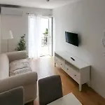 Beautiful In With Wifi Novi Vinodolski