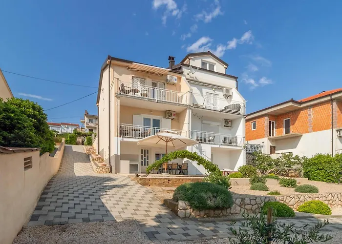 Gorgeous In * Novi Vinodolski